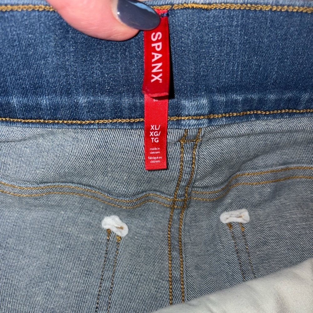 SPANX High Rise Flare Jeans Medium Wash Stretch Denim Women’s XL - Picture 6 of 6